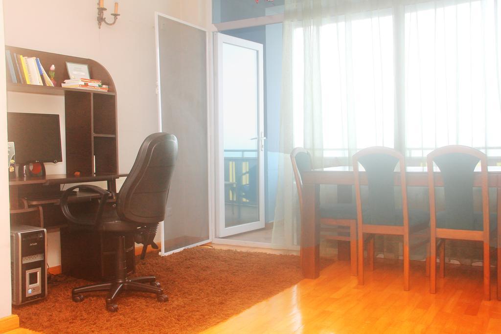 Apartment Rustaveli 57 Batumi Exterior foto